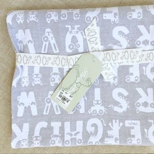 PEACOCK ALLEY $125 LUXURY JACQUARD BABY BLANKET